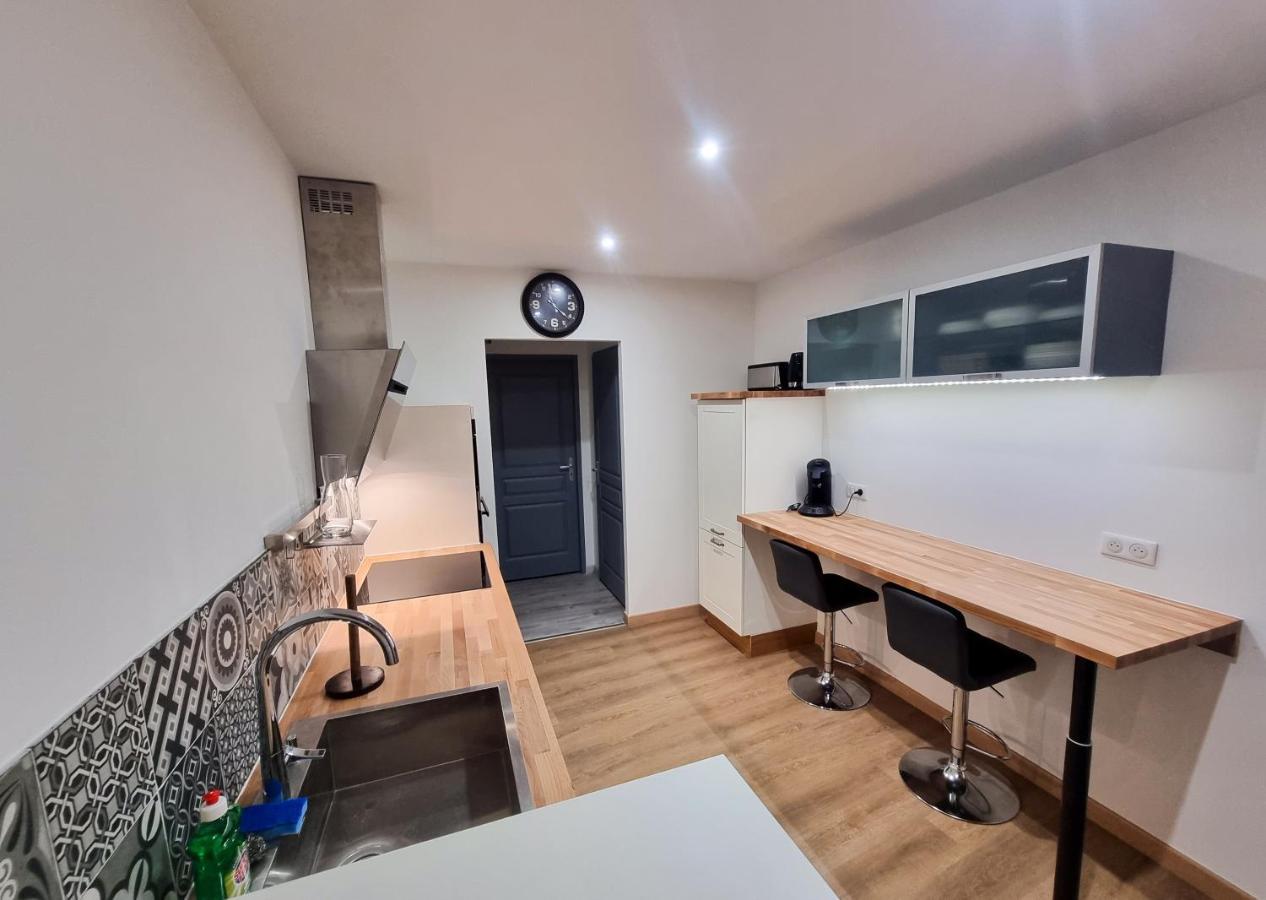 Maison 700m Du Centre-ville Apartment