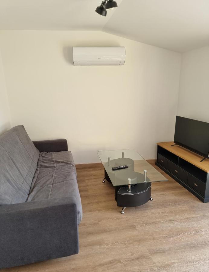 Maison 700m Du Centre-ville * Auxerre